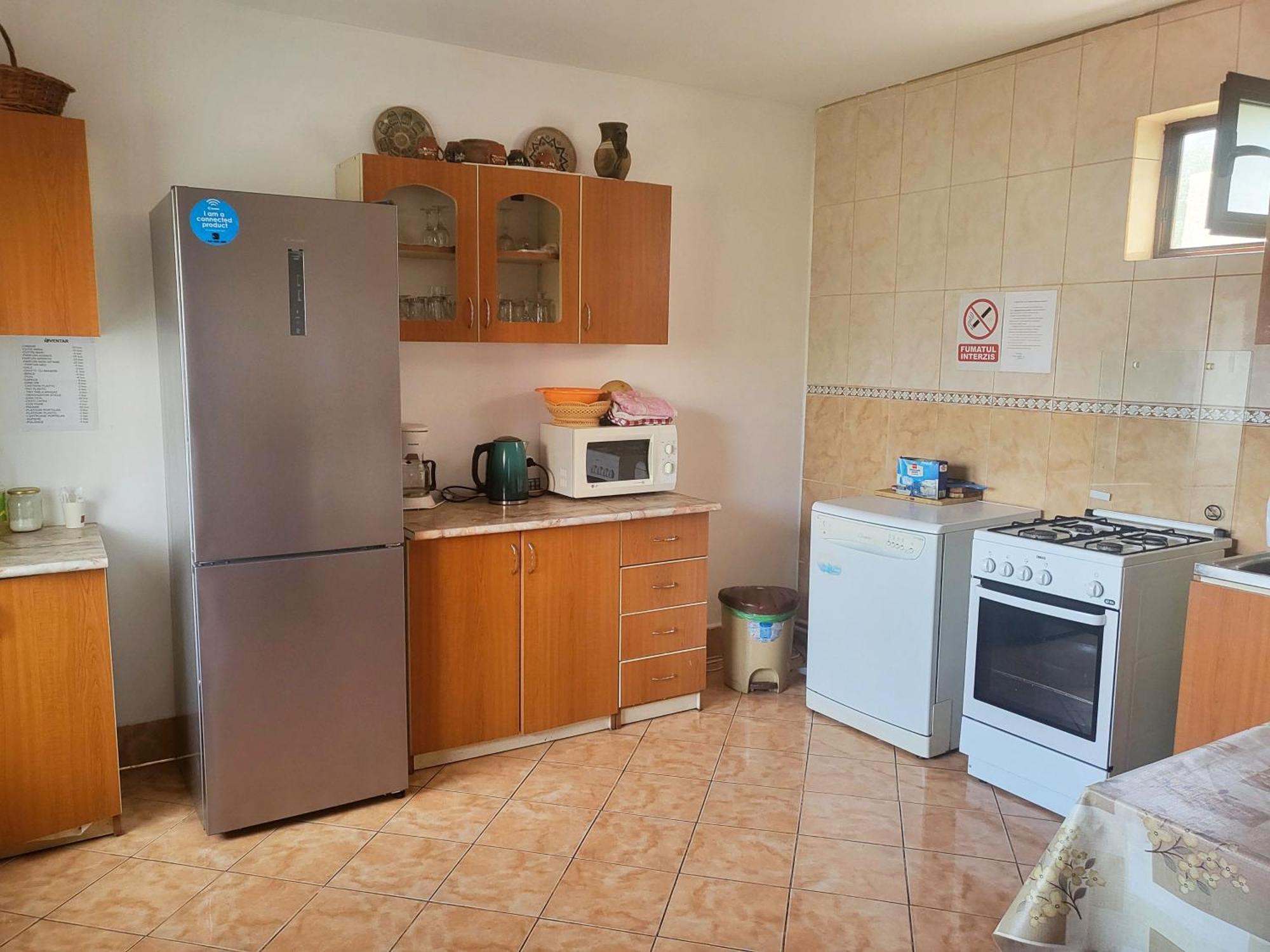 Pensiunea Dana Horezu Bagian luar foto